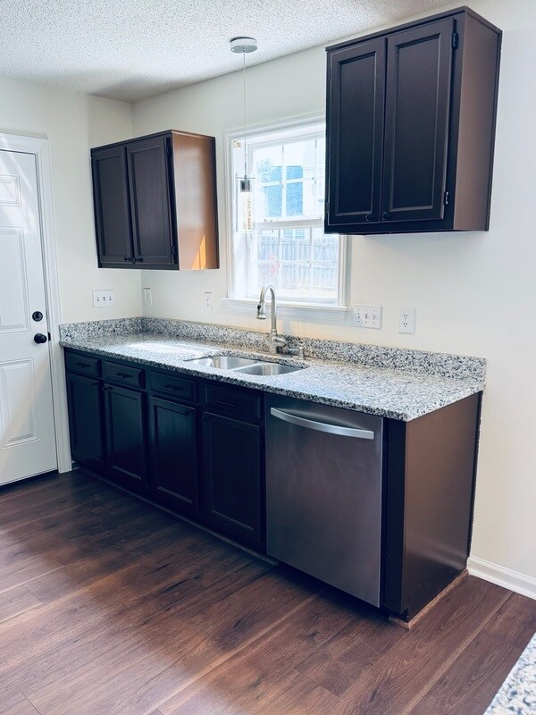 Building Photo - 1225 Bacardi Ct