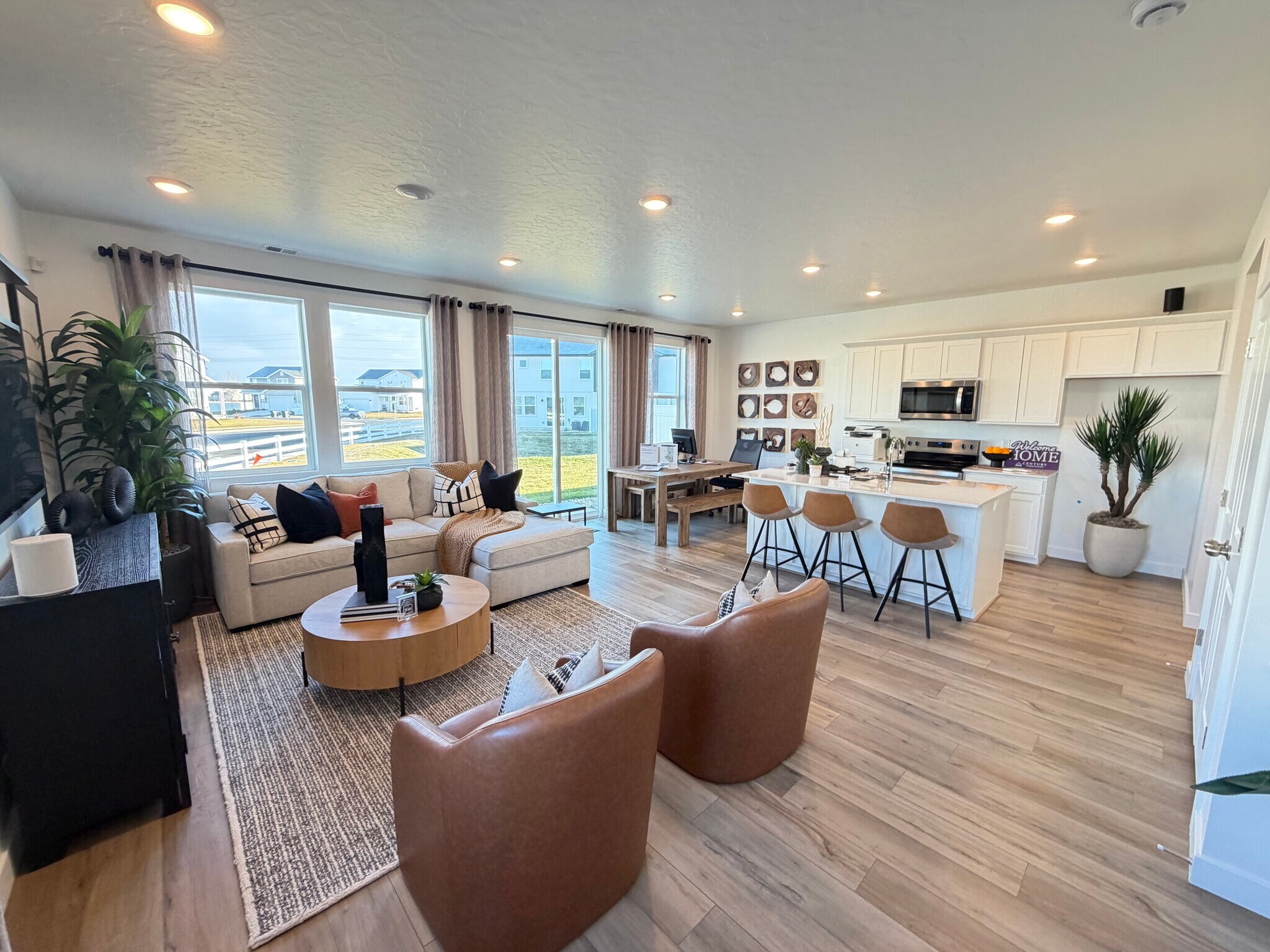 Building Photo - 1566 N Summer Spgs Cv