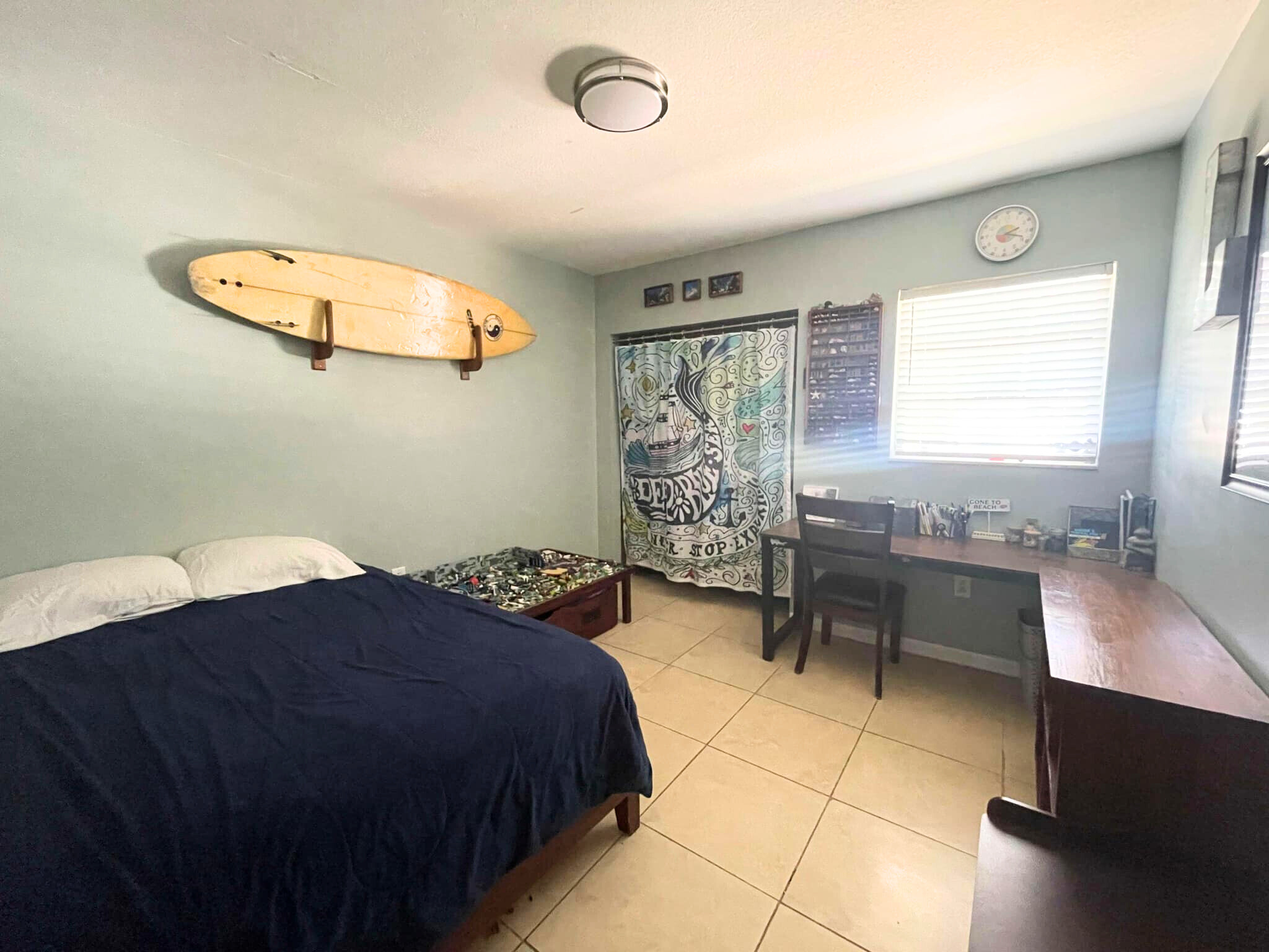 Bed 2 - 240 2nd Rd