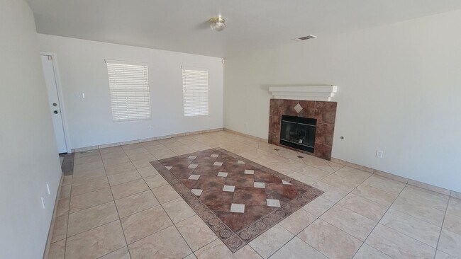 Building Photo - 4402 Sun Devils Ave