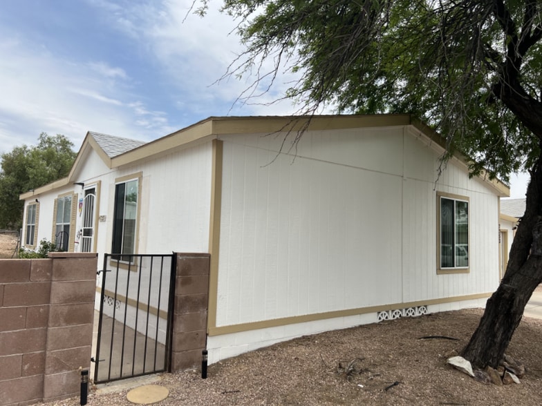 Building Photo - 7253 S Ventanna De Las Piedras