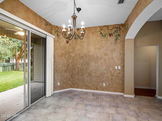 Building Photo - 1228 Loch Tanna Loop