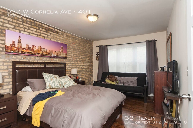 Building Photo - 937 W Cornelia Ave