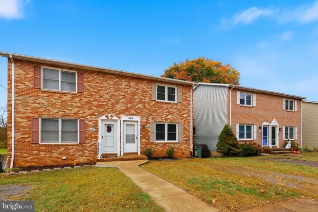 Primary Photo - 405 Willow Lawn Dr