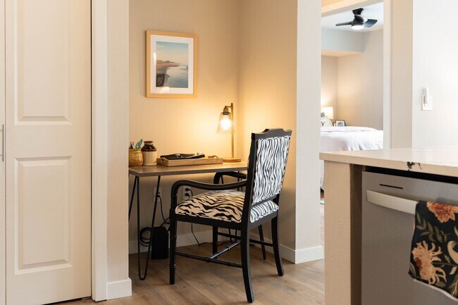 Building Photo - 1Bd/1Ba Kirkland Condo