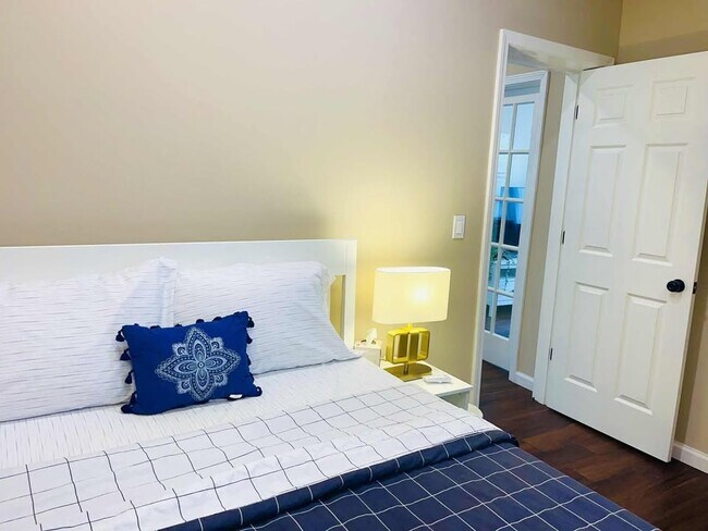 Building Photo - 2621 Edwin St