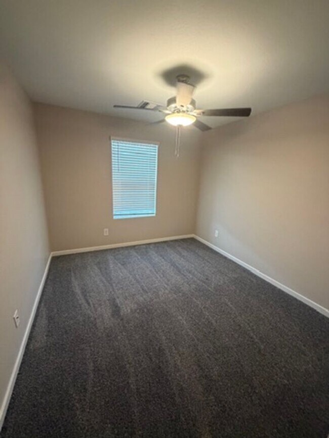 Building Photo - Newer home in Tempe!! 3 bedrooms & 2.5 baths with 2-car garage. Loaded with upgrades!