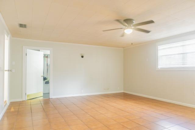 Building Photo - 2 bedroom in Jacksonville FL 32208