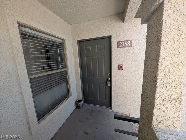 Building Photo - 8000 W Badura Ave