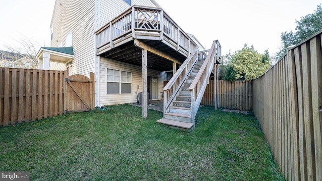 Building Photo - 43520 Laidlow St