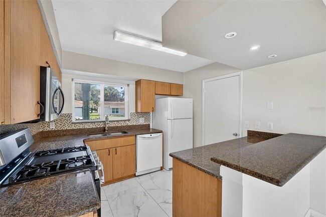 Building Photo - 10659 Windsor Ct