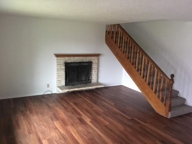 Building Photo - 4 Bedroom Home in Santa Clara