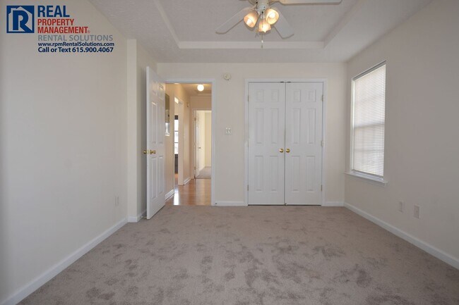 Building Photo - Adorable 2 bedroom 1-level duplex townhome in Smyrna close to Nissan, washer/dryer included!