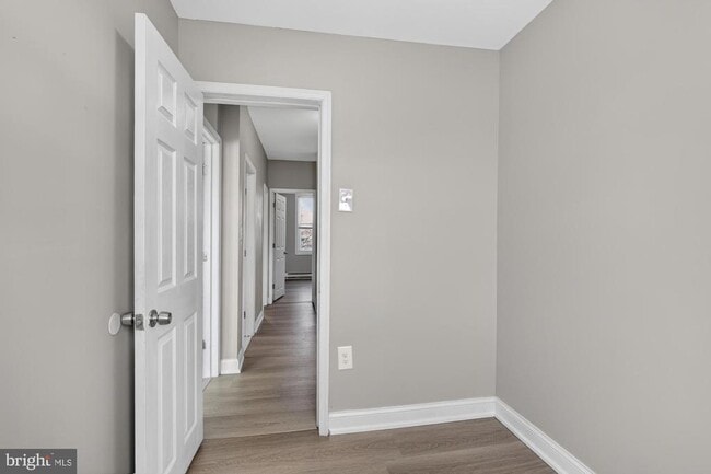 Building Photo - 1640 S 28th St