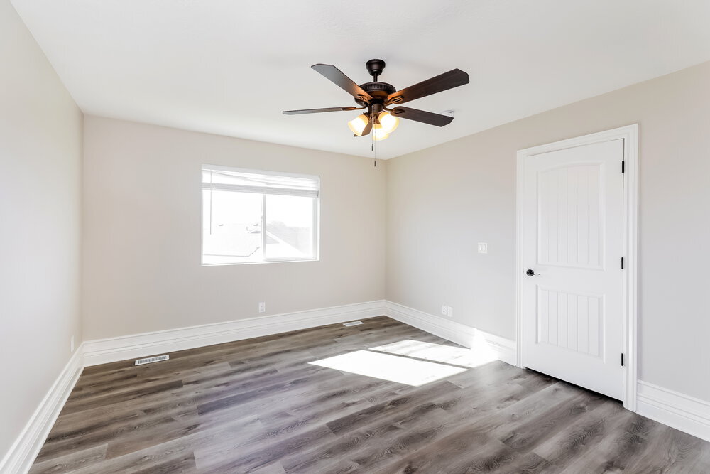 Building Photo - 168 S Ranch Rd