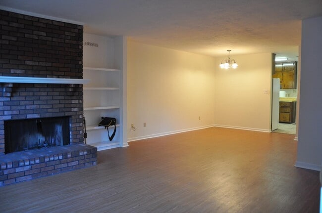 Building Photo - 1886 Nicklaus Ct