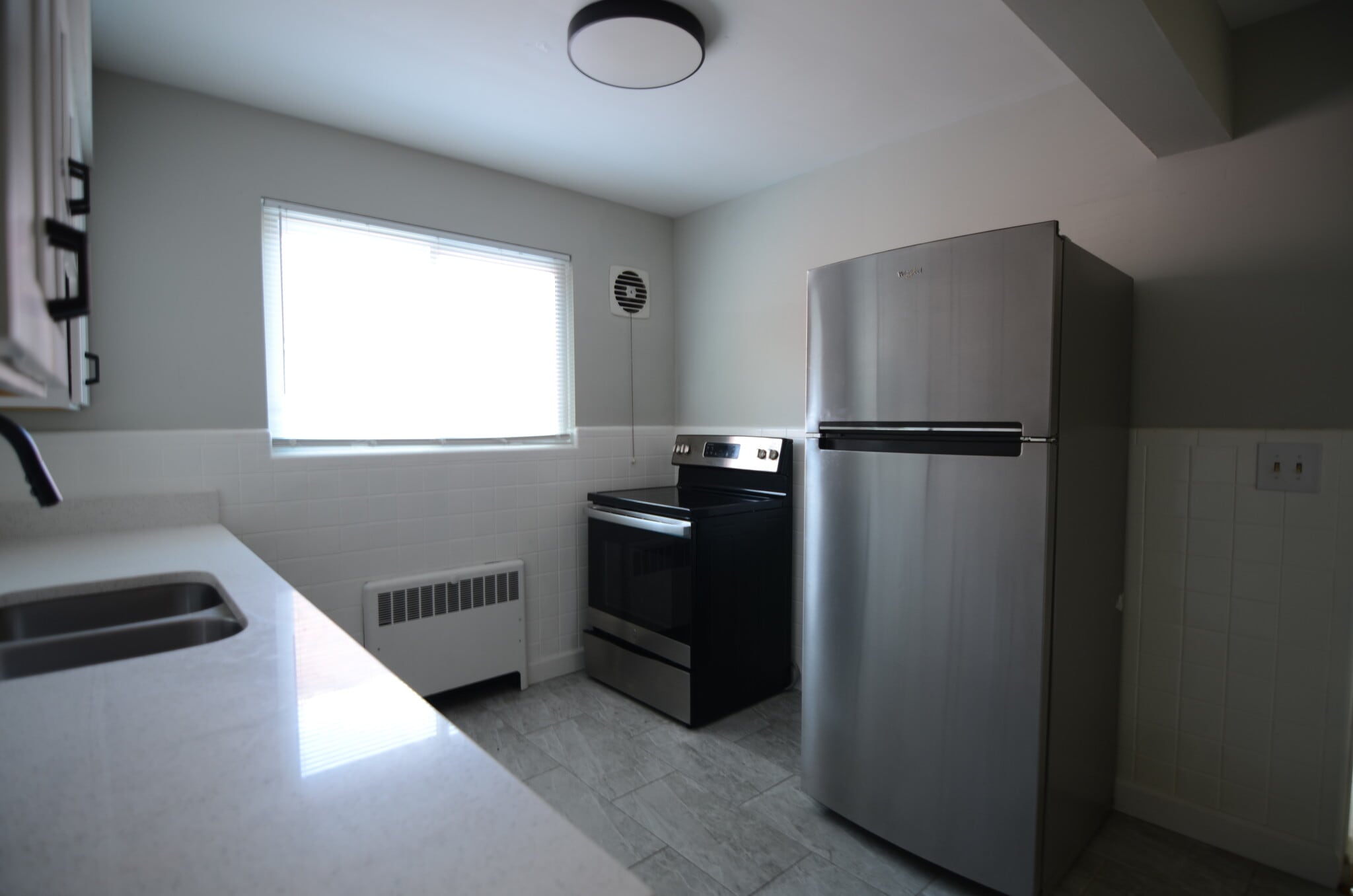 Building Photo - 4048 Longford Dr