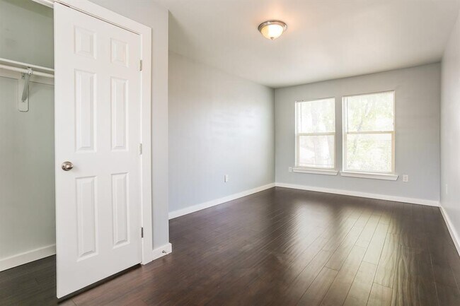 Building Photo - 4801 Avenue H