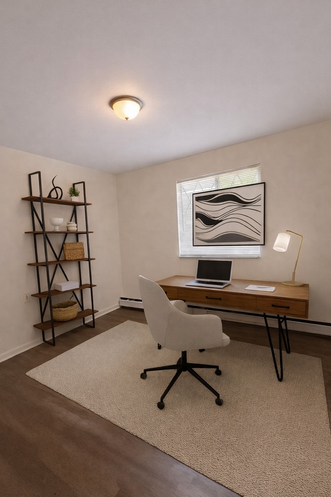 Building Photo - Jefferson Trace Apartments: One-bedroom in Beaver PA!