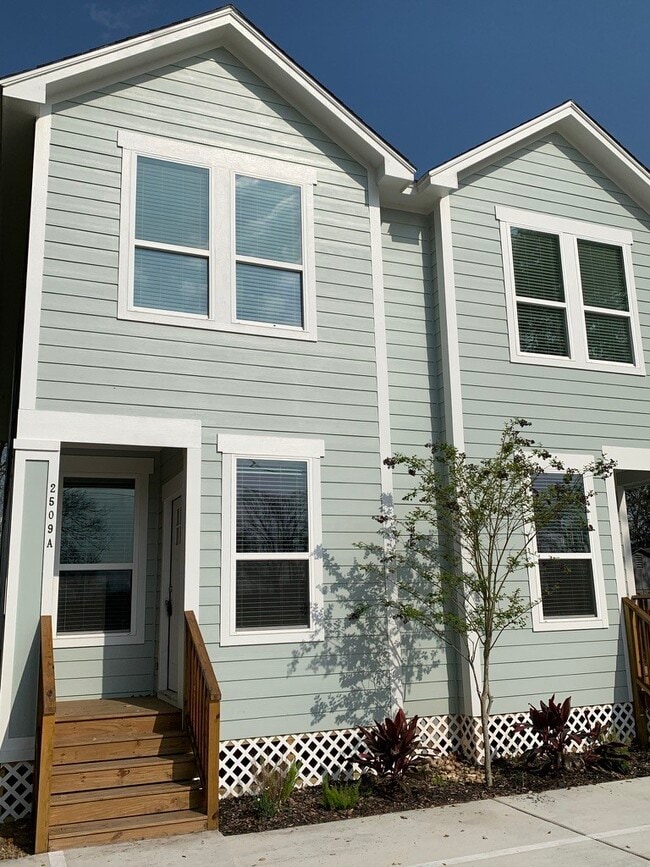 Building Photo - 2509 S Grand Blvd