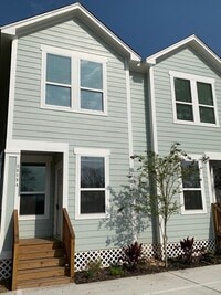 Building Photo - 2509 S Grand Blvd