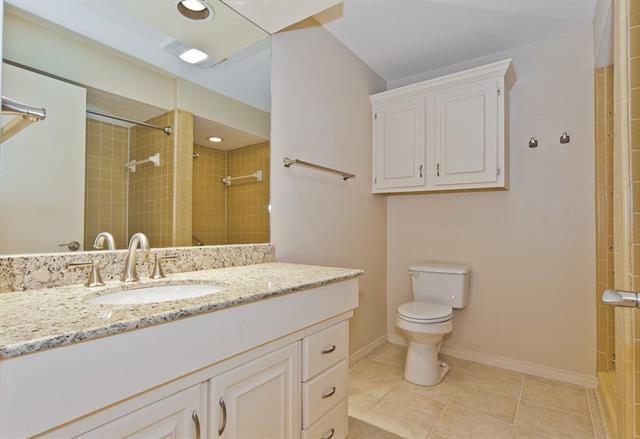 Building Photo - 6957 Helsem Way