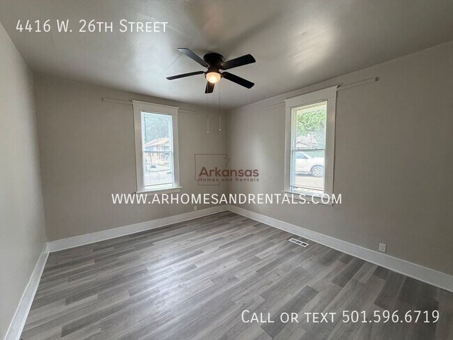 Building Photo - 4416 W 26th St