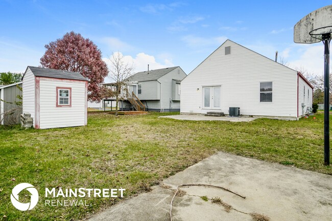 Building Photo - 3291 Whitfield Dr