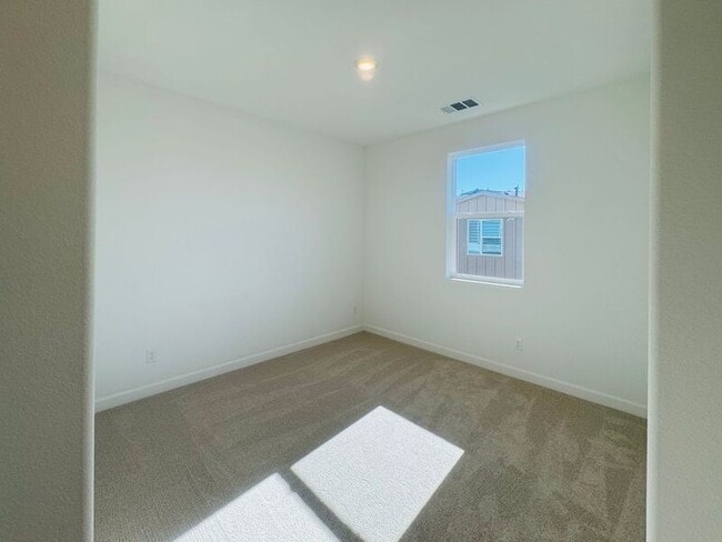 Building Photo - 12078 Aden Wy