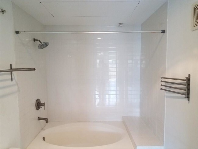 Building Photo - 1111 S Akard St