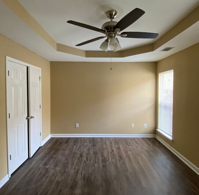 Building Photo - Home for rent in Pell City! Available to view!!!!