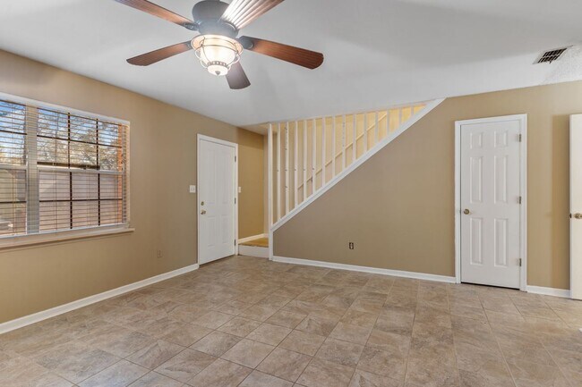 Building Photo - 2372 Gregory Dr