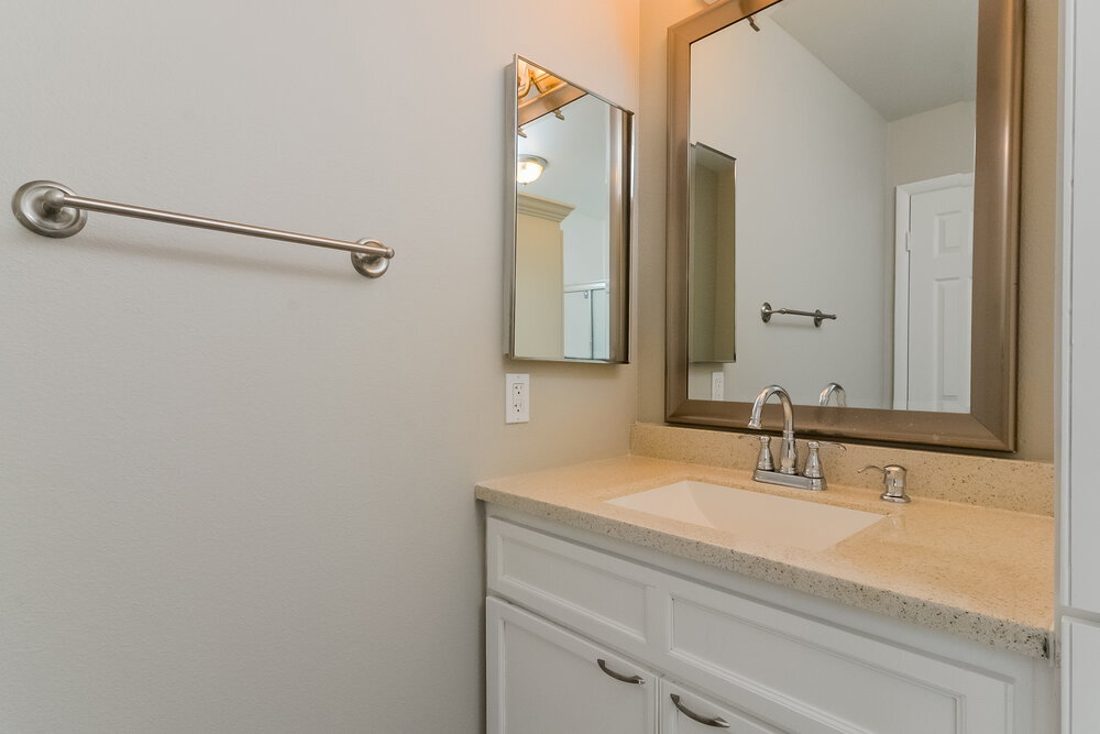 Building Photo - 129 Primero Way
