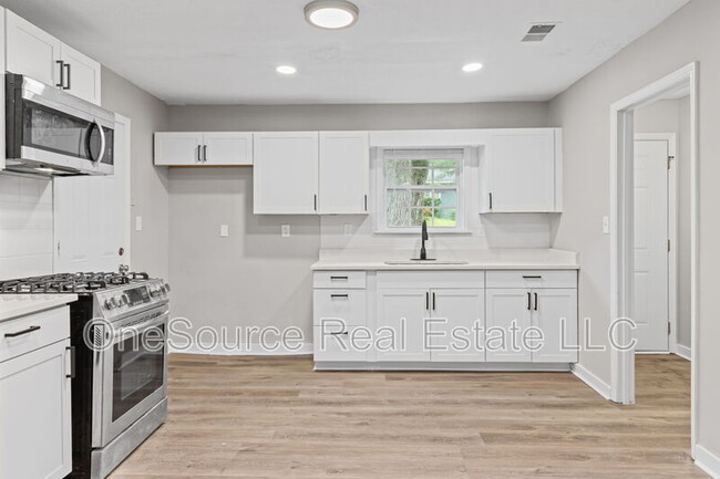 Building Photo - 4357 Denise Dr