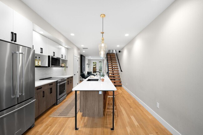 Building Photo - 2179 S Bannock St