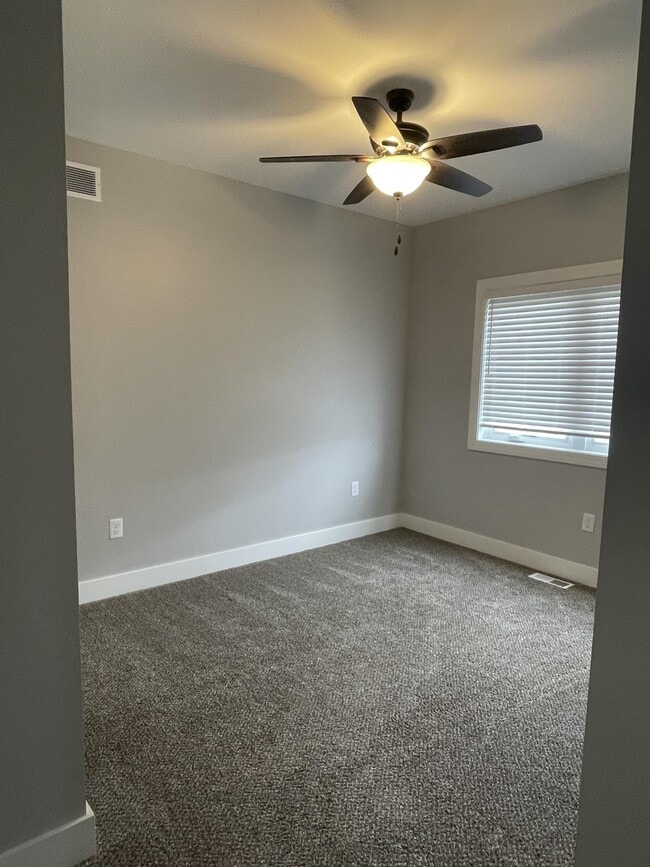Building Photo - 2685 Millstone Dr