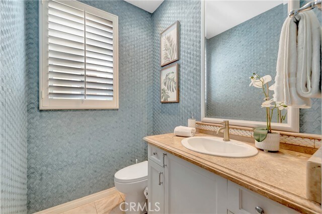 Building Photo - 509 W Balboa Blvd