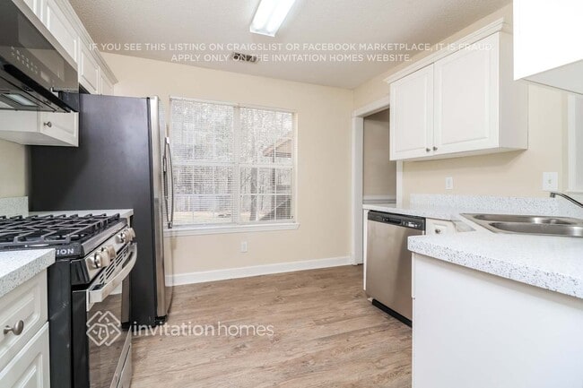 Building Photo - 39 Harbin Dr