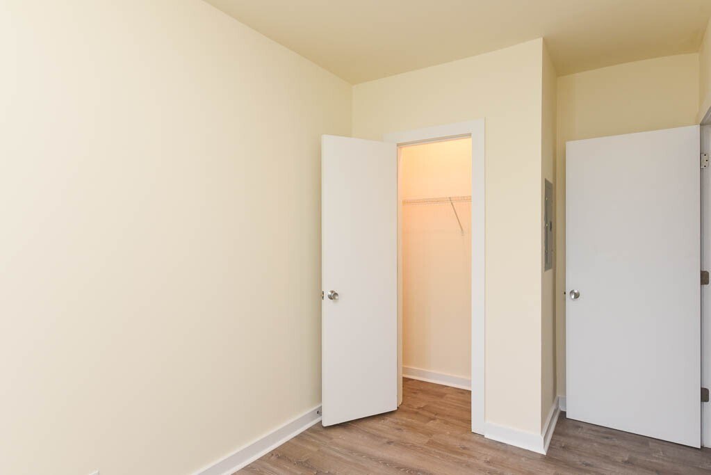 Building Photo - 1850 N Humboldt Blvd