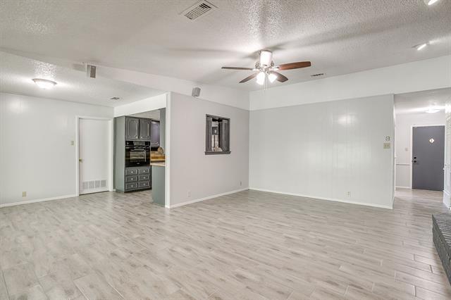 Building Photo - 1225 Crestwood Dr