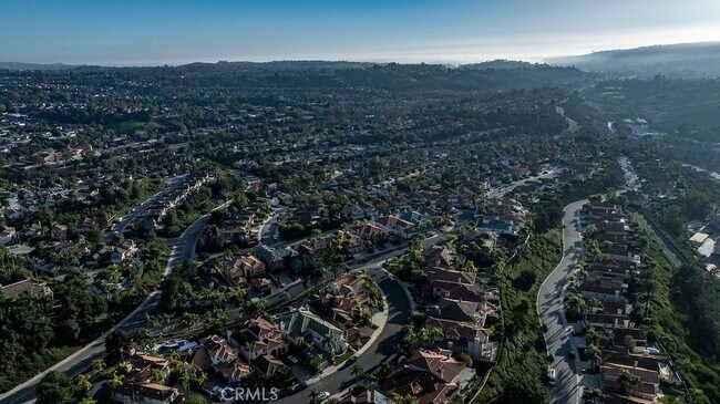 Building Photo - 28645 Via Pasatiempo