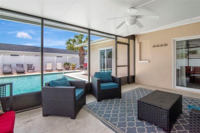 Building Photo - 4712 114th St N