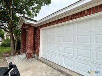 Building Photo - 3039 Pine Valley Dr