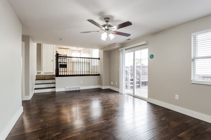 Building Photo - 11274 Scobey Cir