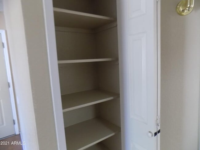 Building Photo - 5354 Desert Shadows Dr