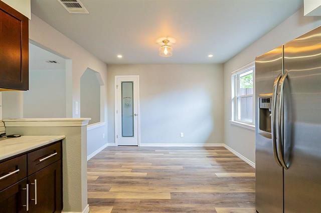 Building Photo - 2620 Winfield Dr