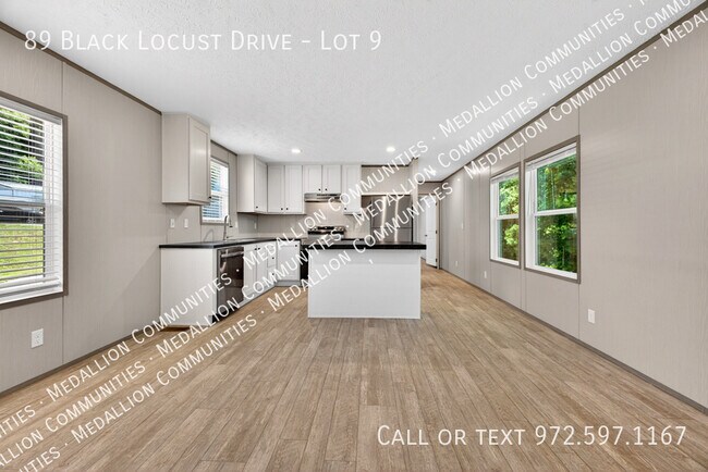 Building Photo - 89 Black Locust Dr