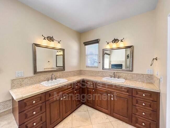 Building Photo - 3677 Bonita Ranch Ct