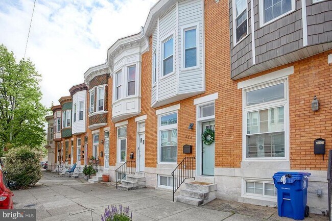 Building Photo - 518 S Macon St.