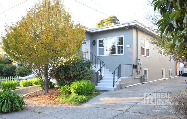 Building Photo - 1435 Parker St